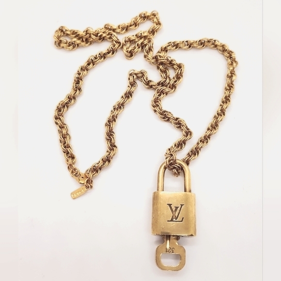 Louis Vuitton Jewelry - Vintage Louis Vuitton Lock & Key #321 On A Vintage Monet Gold Chain